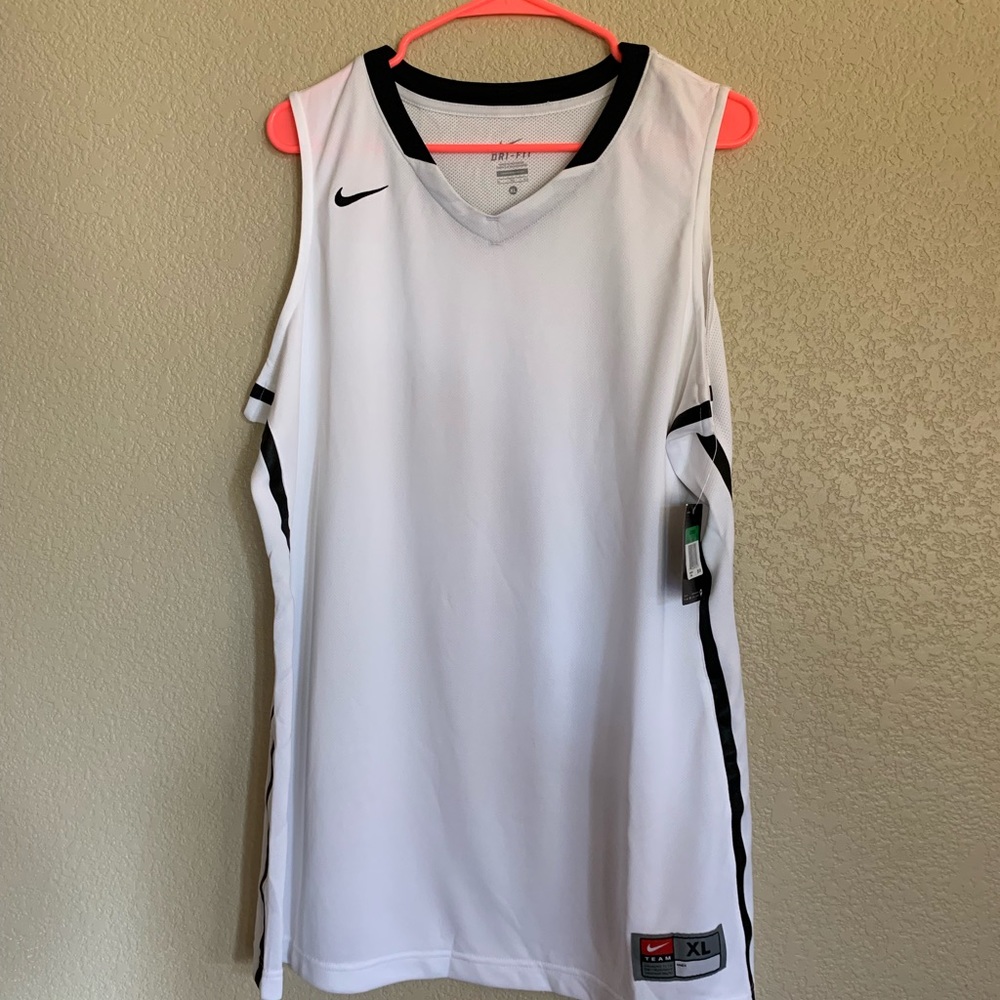 NWT Nike Women’s Basketball Jersey